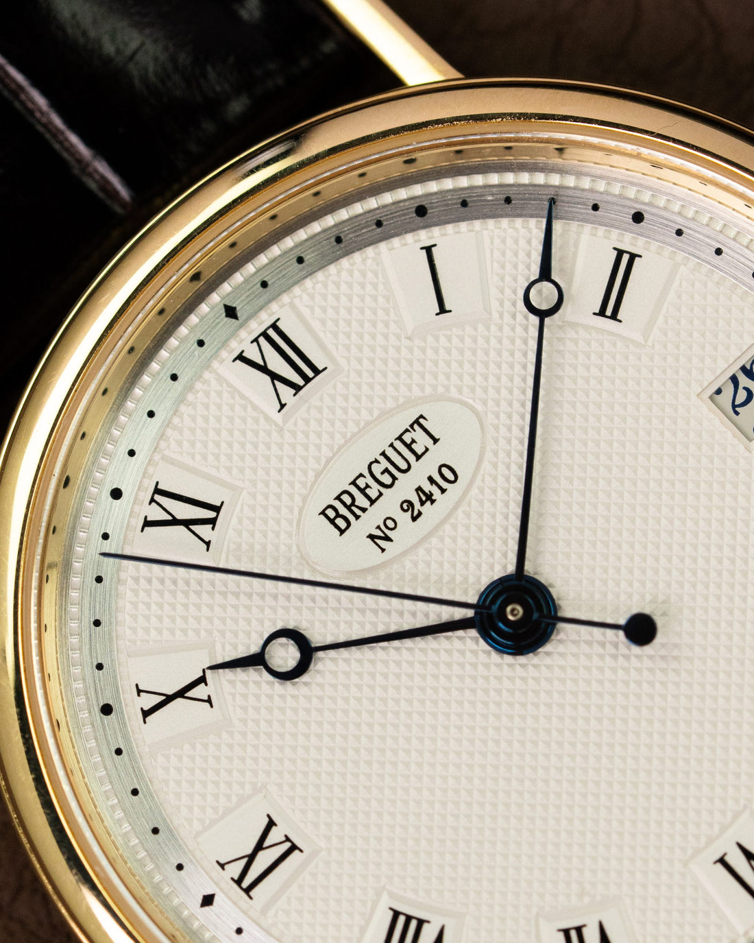 Breguet Classique Automatic Ref.5910 18K Yellow Gold